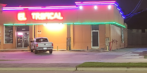 El Tropical Sports Bar
